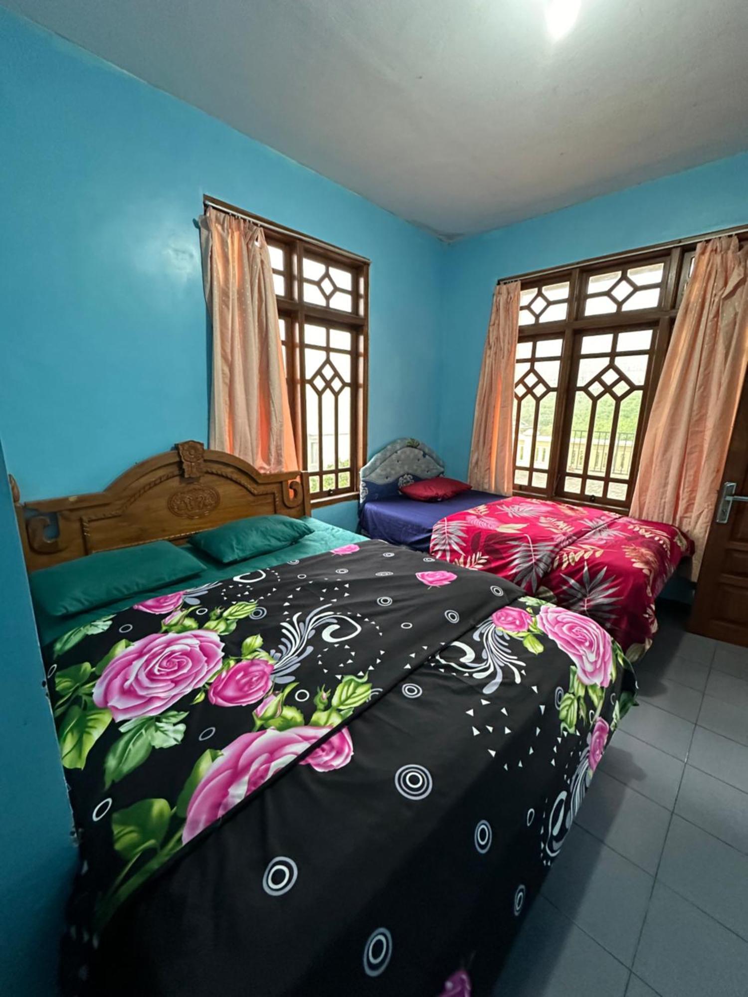 Good Karma Bromo Guesthouse Exterior photo